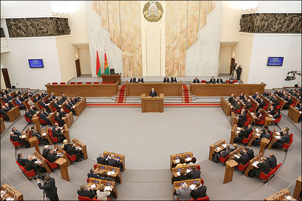 Парламент подключится к поддержке госпредприятий и частных предпринимателей