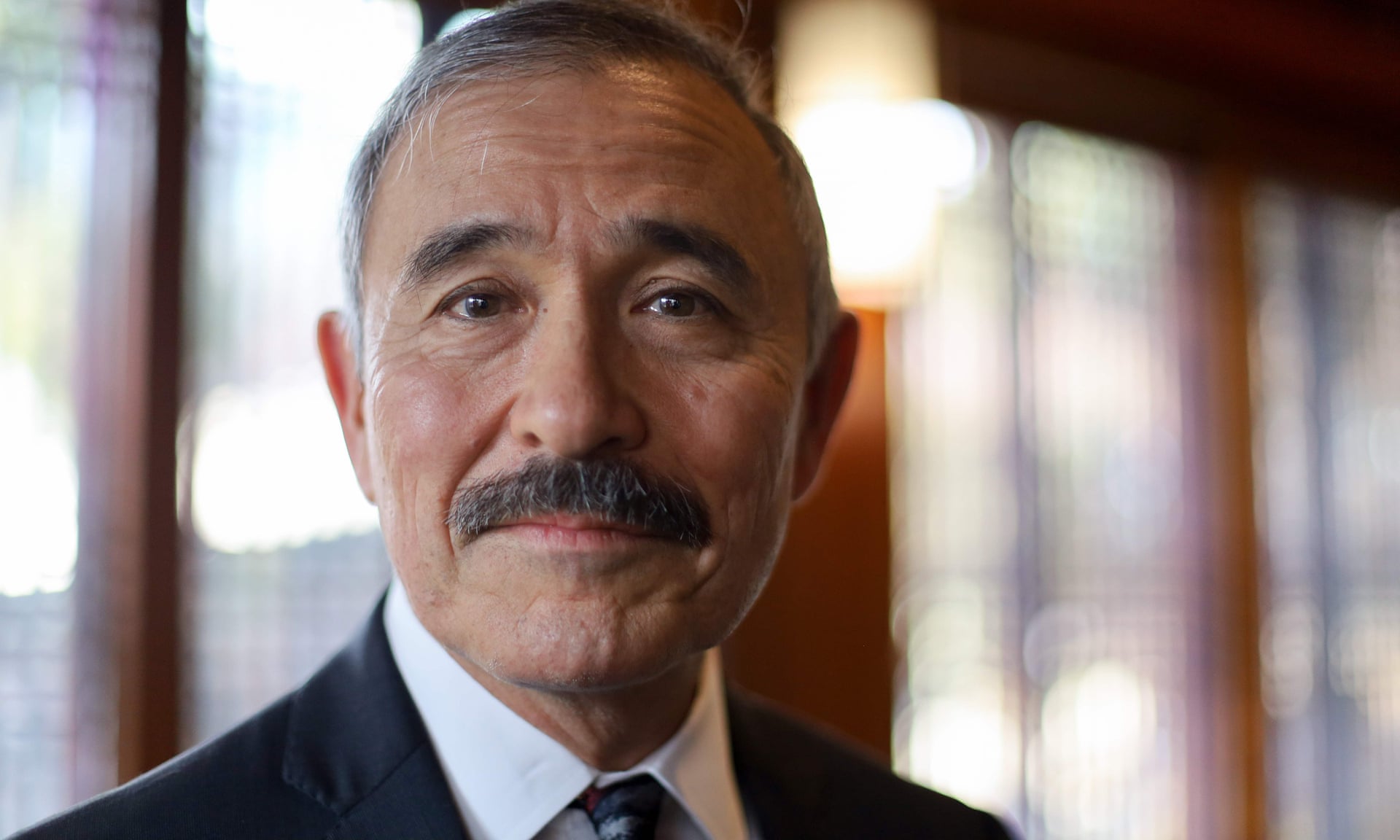 Сбрить усы или не сбрить? Вот в чём вопрос