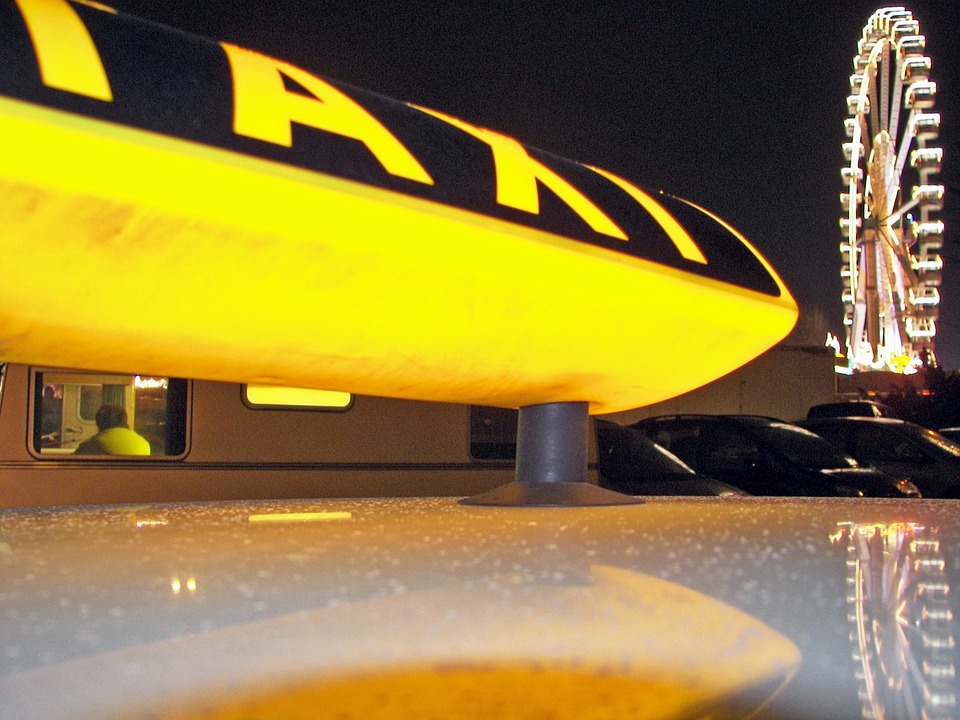 Водители Uber готовятся к увольнению в Калифорнии