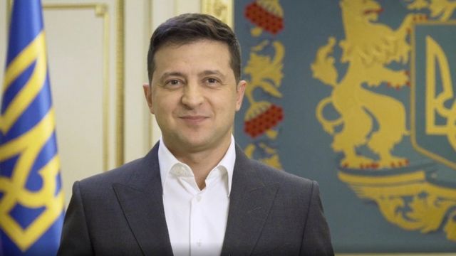 Зеленский спросит у украинцев о легализации каннабиса