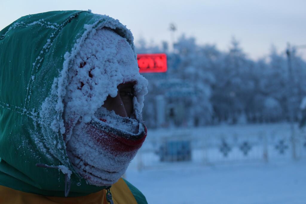 Люди пробежали марафон при температуре -63,4 градуса