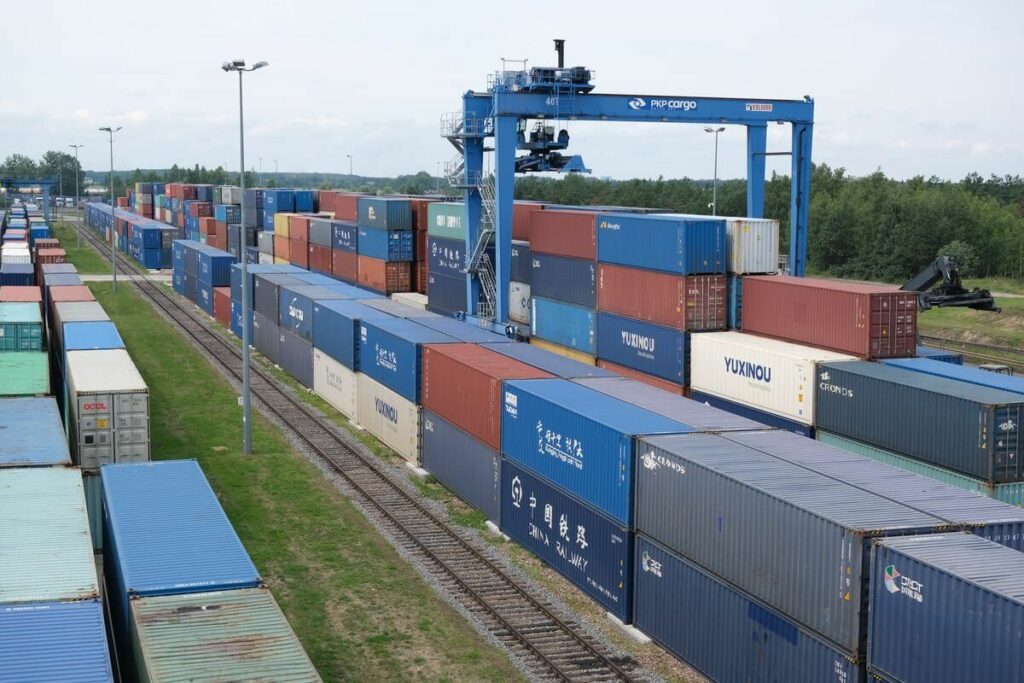 контейнеры