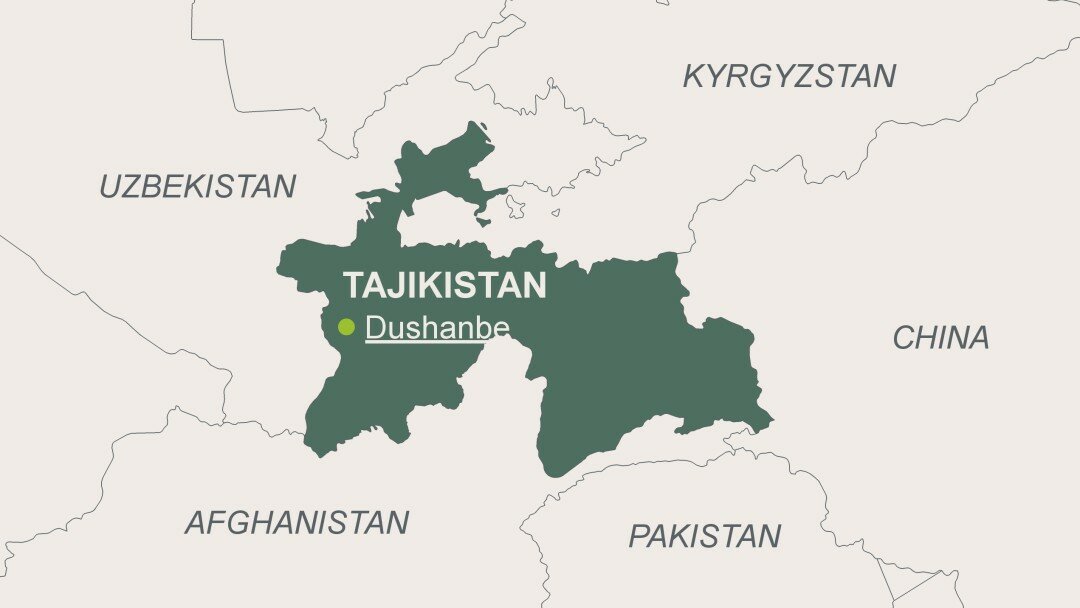 Таджикистан страхуется?