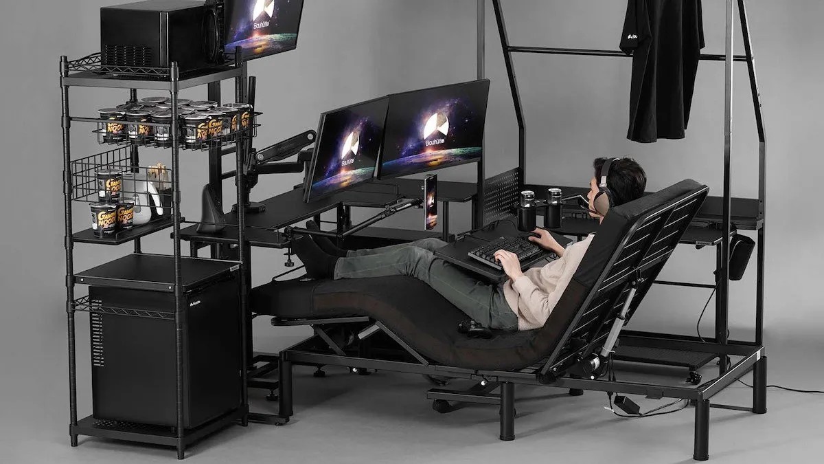 Японская компания выпустила кровать для геймеров