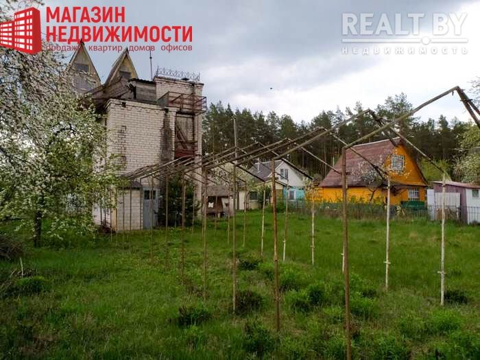 В Гродненской области продают мини-замок по цене б/у авто