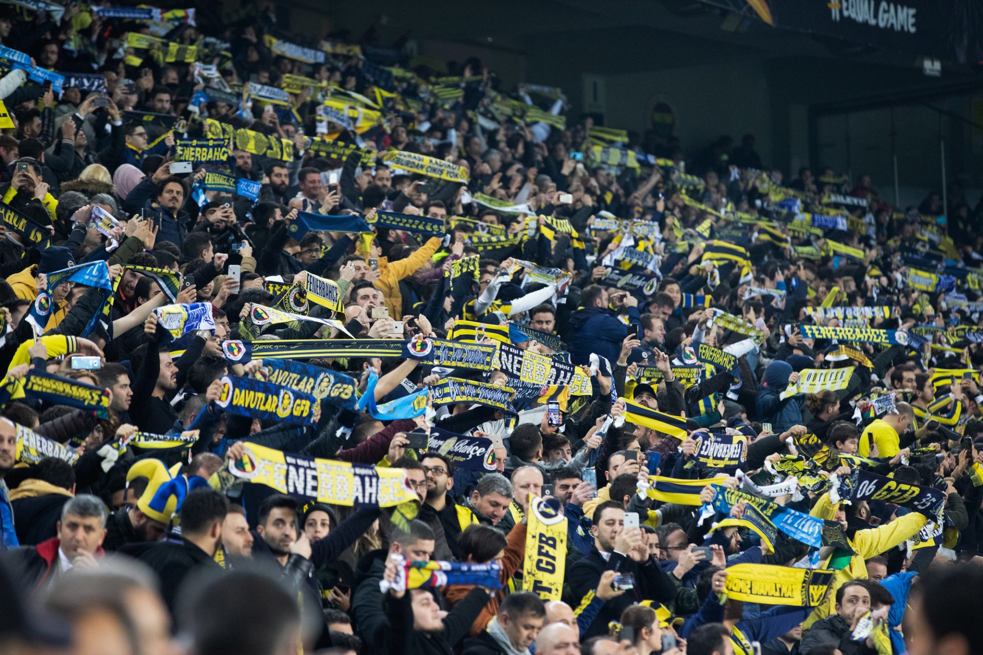 Фенербахче, болельщики