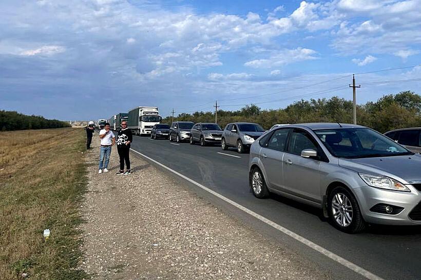 В Казахстане пограничники задержали троих граждан России