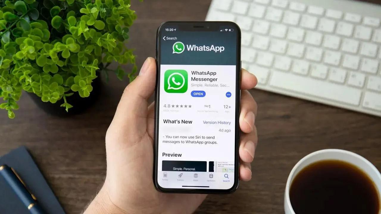 В работе мессенджера WhatsApp произошел сбой