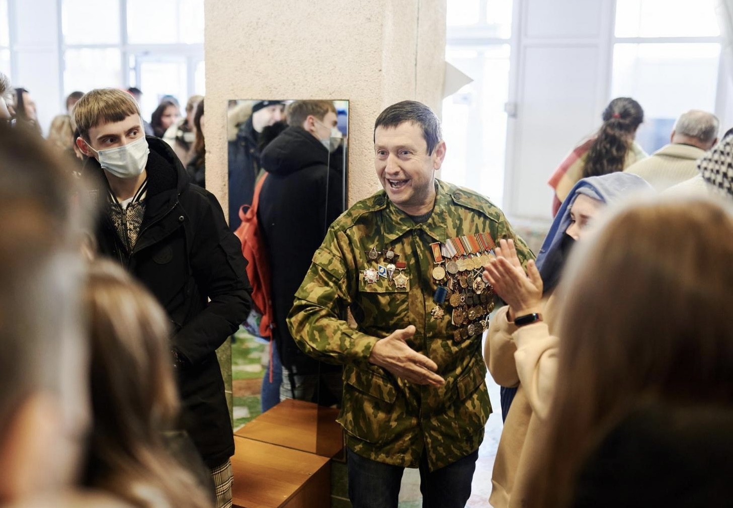 «Лучше плохой мир, чем хорошая война» —  Сергей Красовский о событиях в Афгане