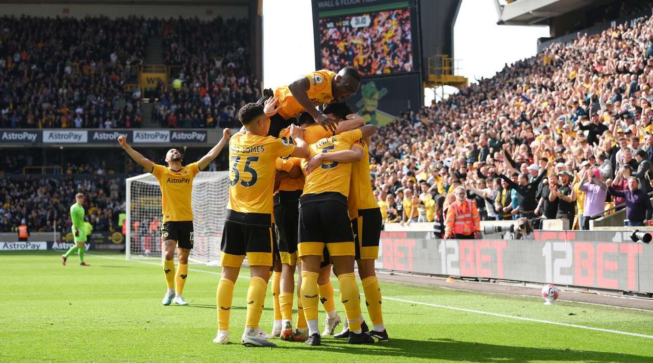 Вулверхэмптон