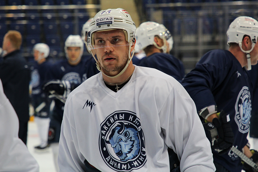 Дмитрий Знахаренко подписал пробный контракт с минским «Динамо»