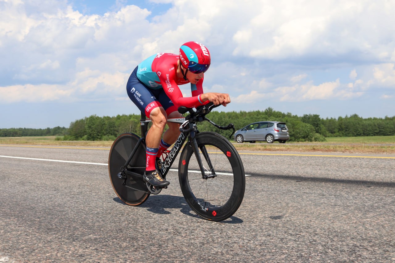 Белорусский велогонщик выиграл общий зачет многодневки «Золото Ладоги»