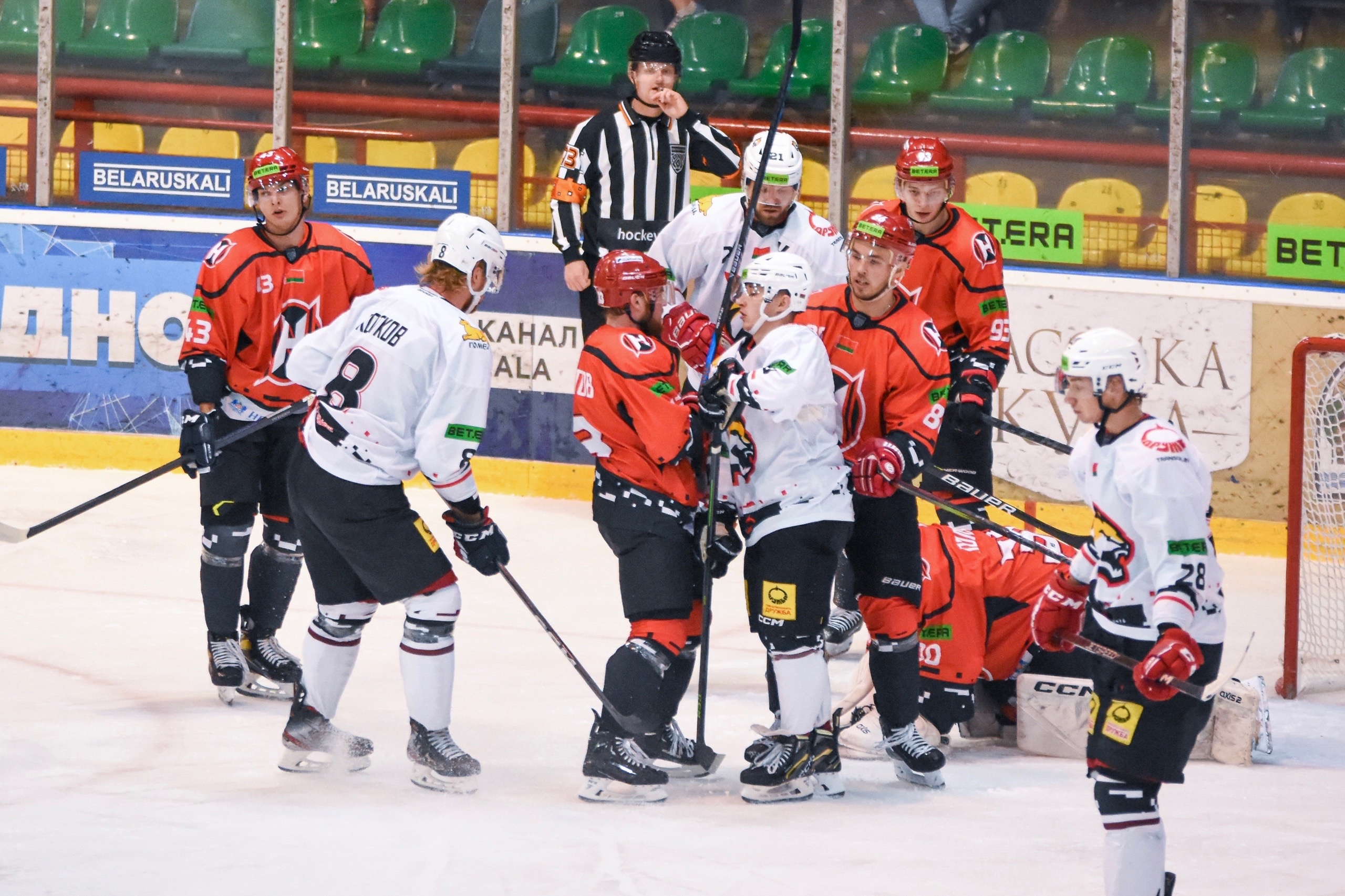 Состоялись матчи чемпионата Беларуси по хоккею «Betera-Экстралига»