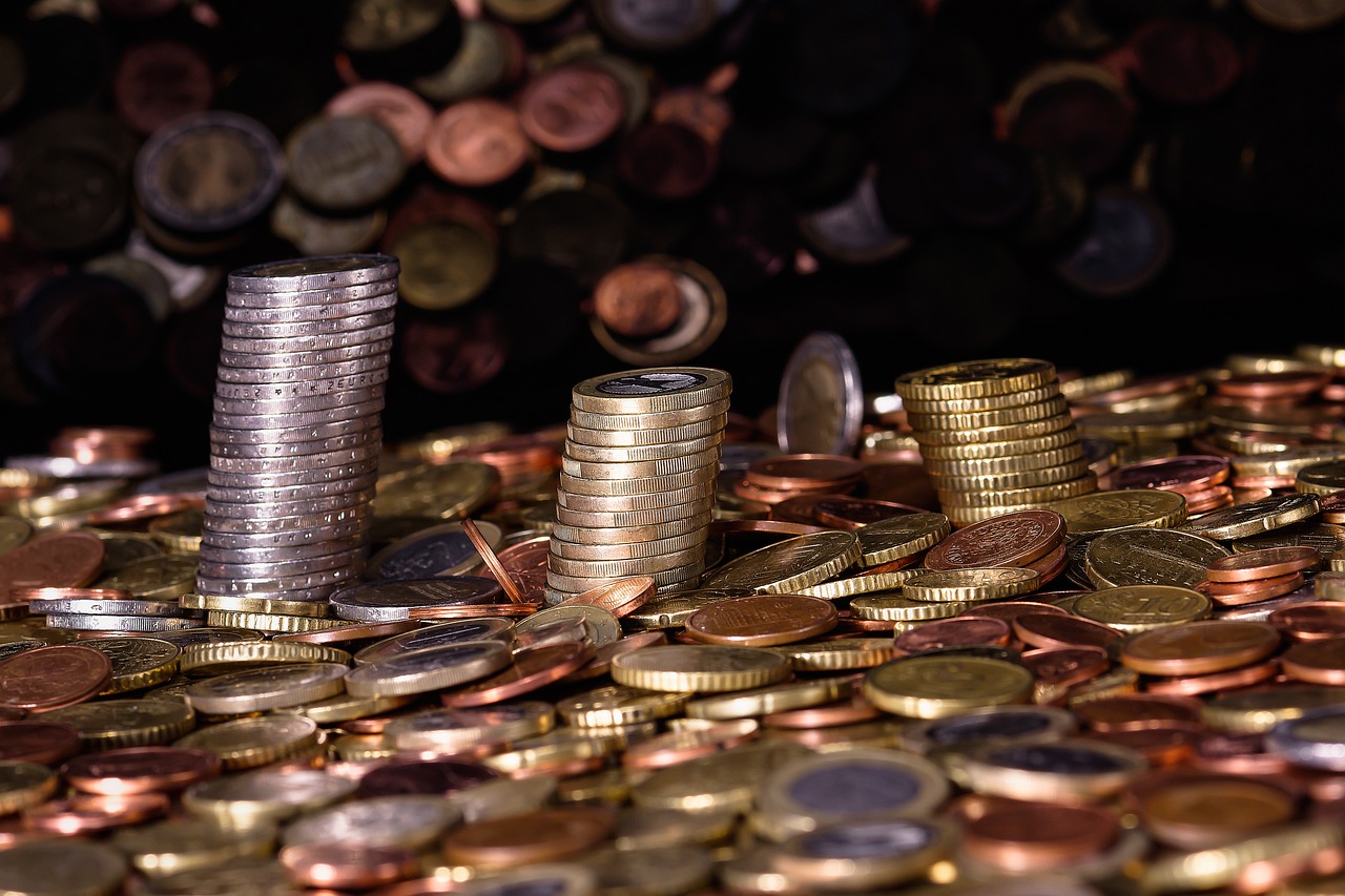 Реальные доходы белорусов выросли к 2024 году. На сколько и до каких сумм