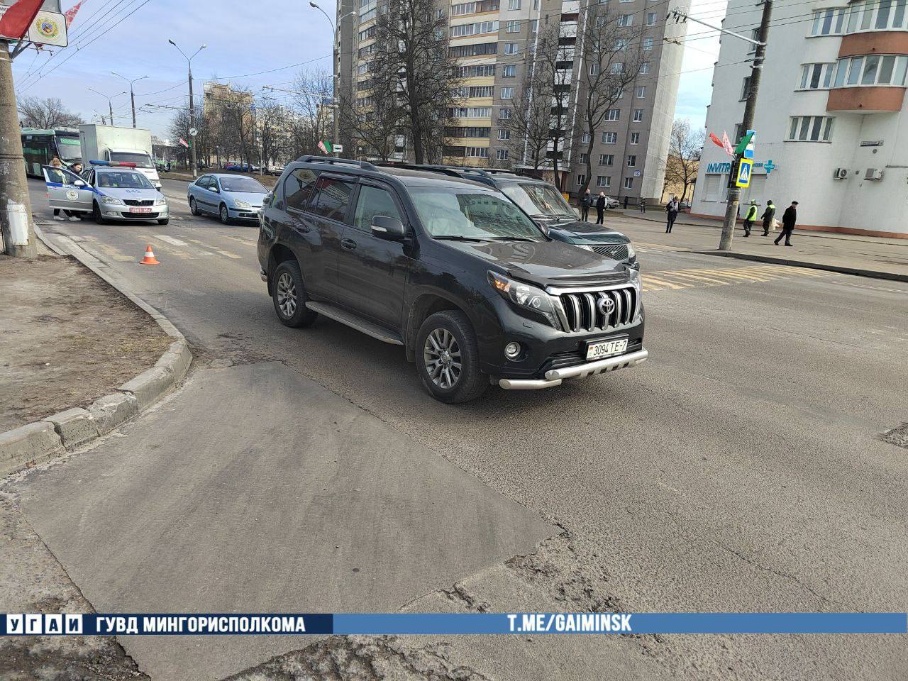 В Минске 15-летняя девочка попала под колеса авто
