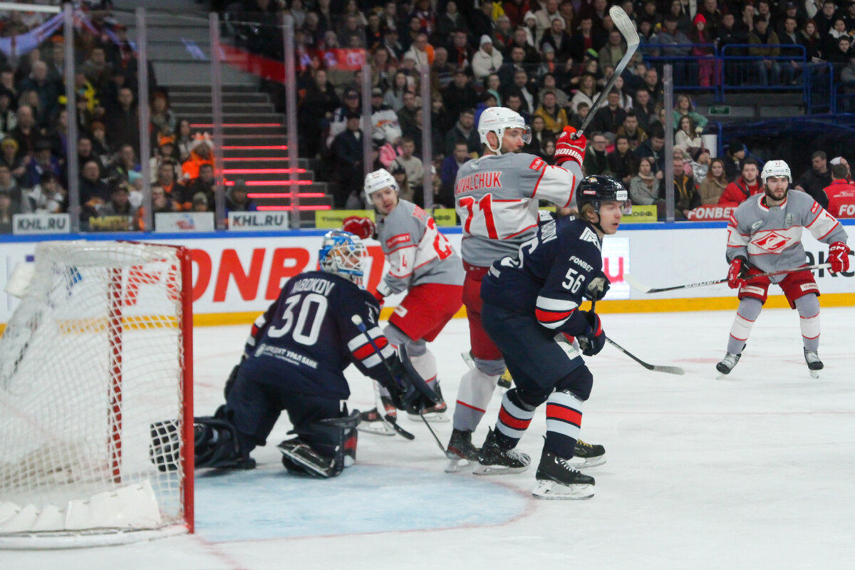 Футбольный матч. Футбол сегодня. Кубок испании реал мадрид 2014. Атлетик бильбао реал мадрид 1:0. Псж 1 : 0 реал мадрид.