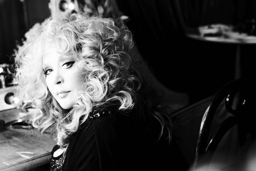 Алла Пугачева встречает юбилей. Поклонники могут услышать ее новые песни