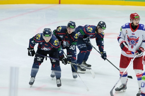 Хоккей. Кубок Салея. «Металлург» одолел «Славутич» в последнем матче группового этапа