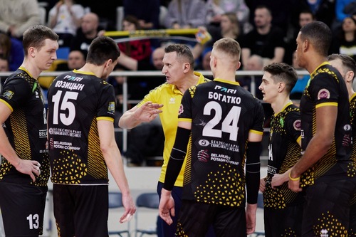 Волейбол. «Шахтер» может не сыграть в чемпионате России