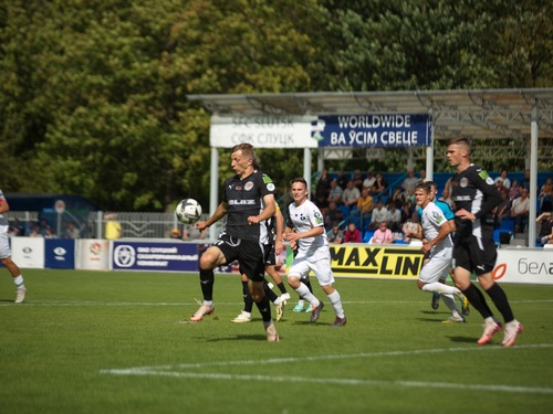 Футбол. Чемпионат Беларуси. «Торпедо-БелАЗ» проиграл, но сохранил лидерство