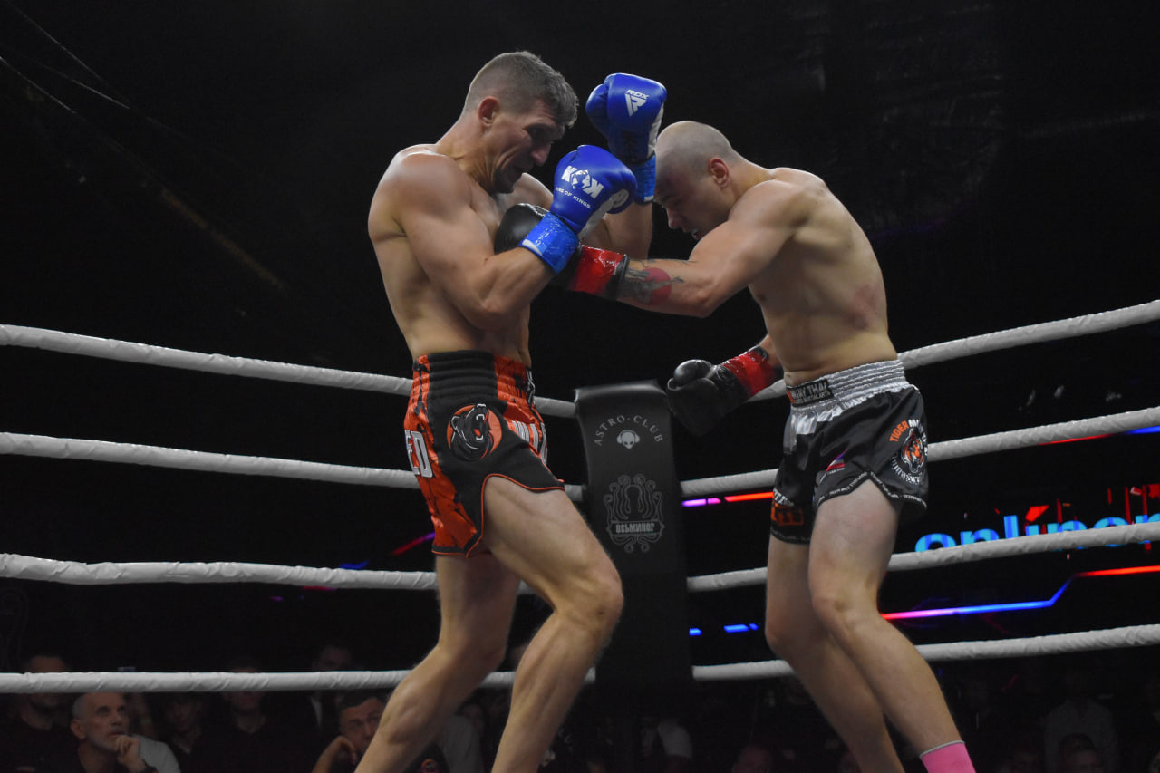 Спорт бои соревнования бокс таиландский бокс кикбоксинг ММА