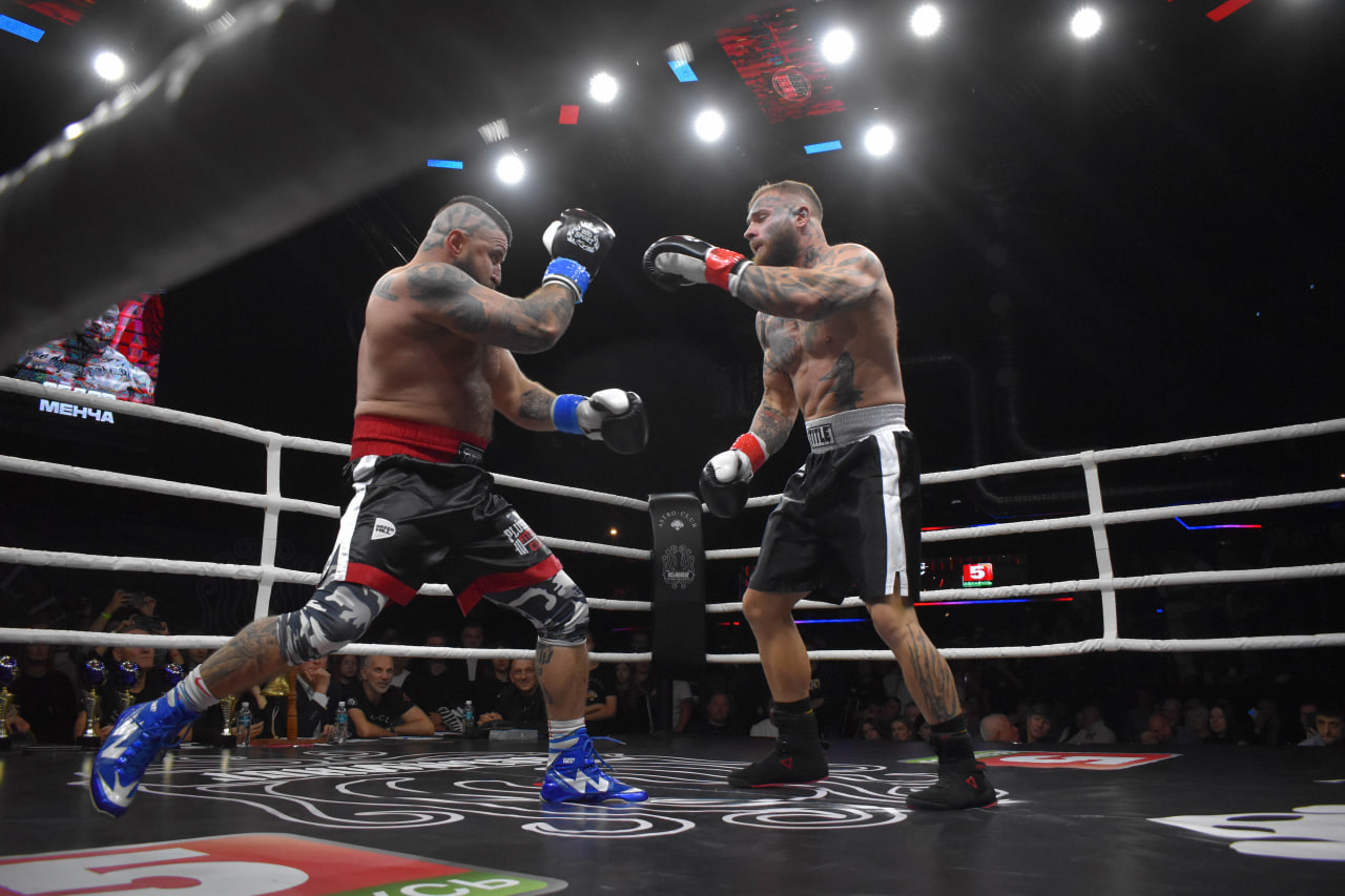 Спорт бои соревнования бокс таиландский бокс кикбоксинг ММА