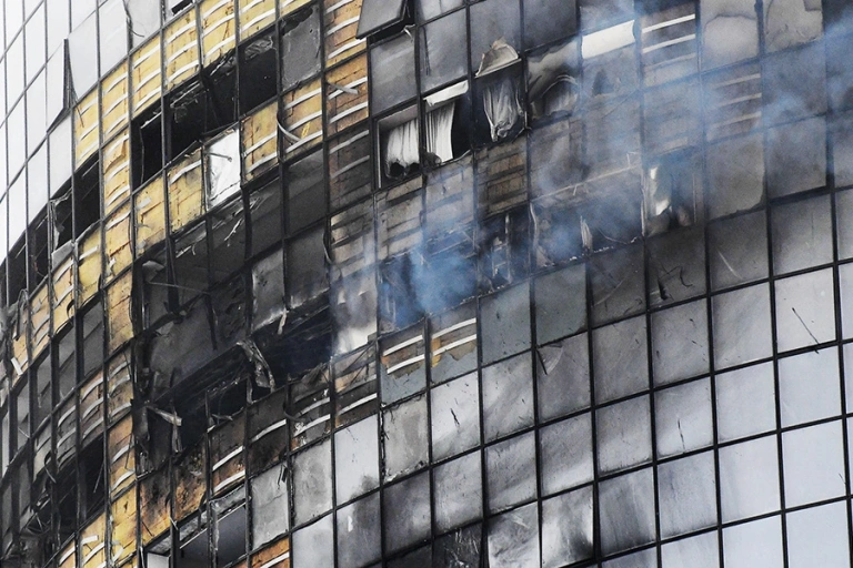 Дроны атаковали жилые дома в Казани