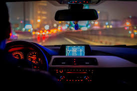 Вождение в тёмное время суток: исследование не в пользу женского пола