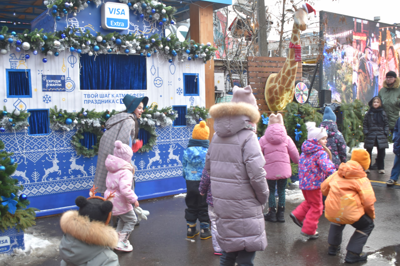 Новогоднее пространство в «Песочнице» чем радуют гостей (9)