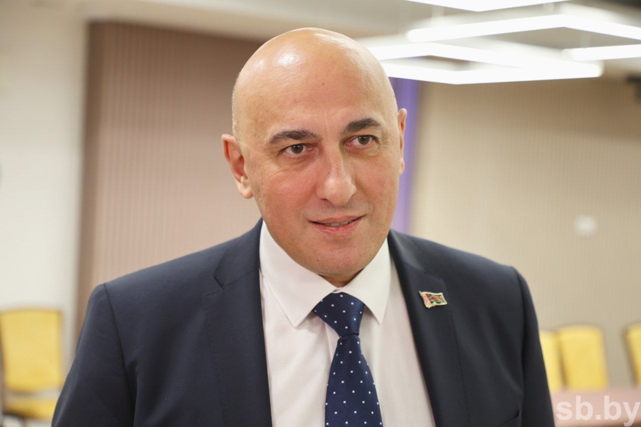 Министр информации Марков