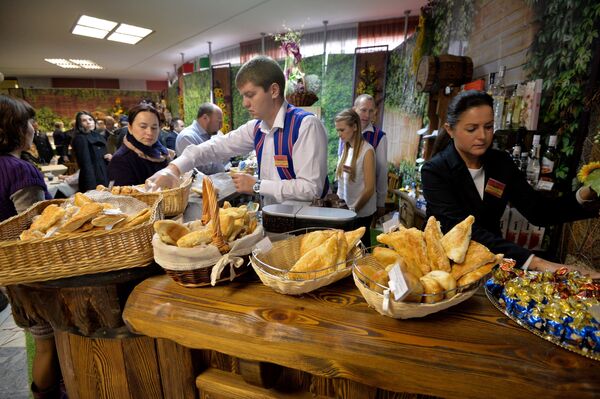 Буфет на выборах 2025