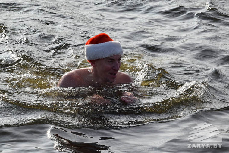 крещение заплыв