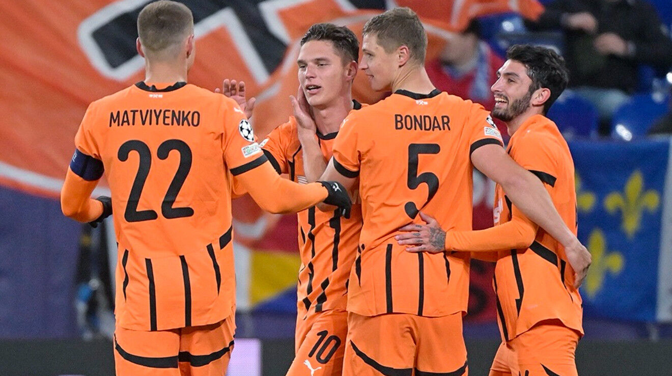 Шахтер Донецк