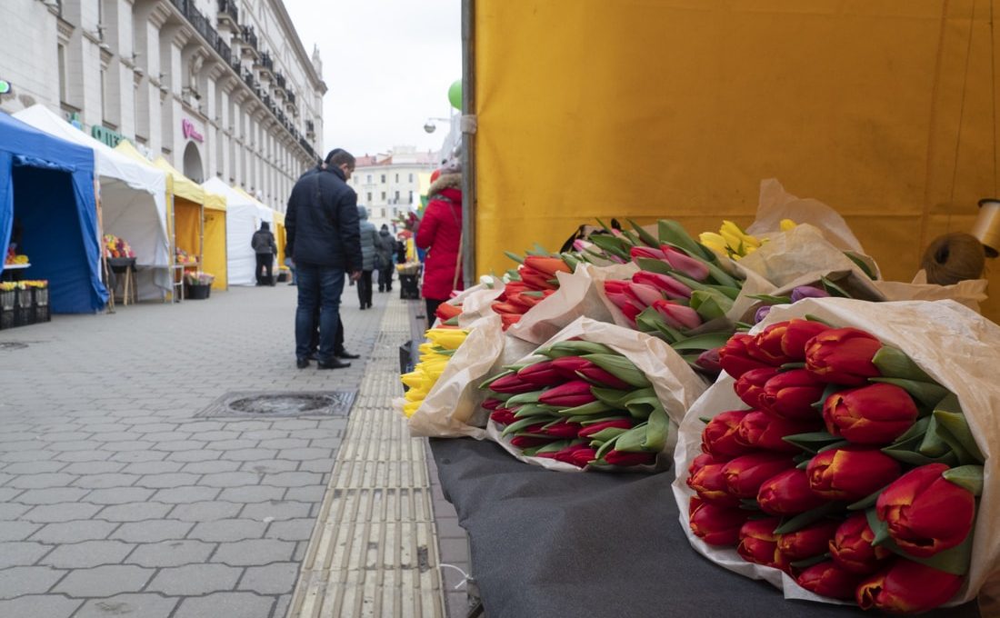 Тюльпанам быть? Как изменилась торговля цветами в Беларуси к 8 Марта