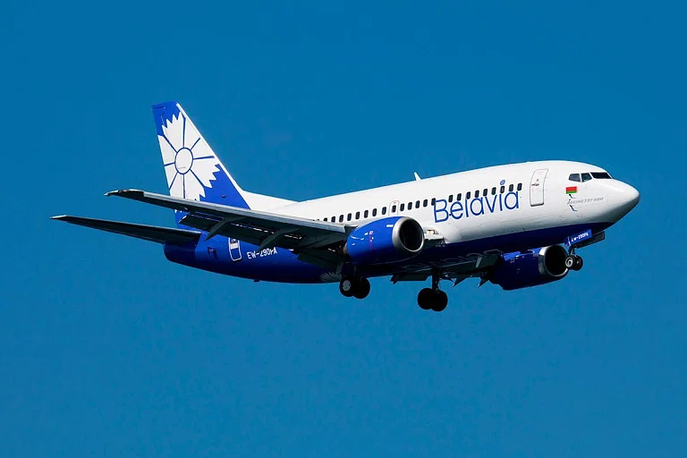 Belavia объявила скидки до 50% на билеты – теперь можно улететь даже в Китай