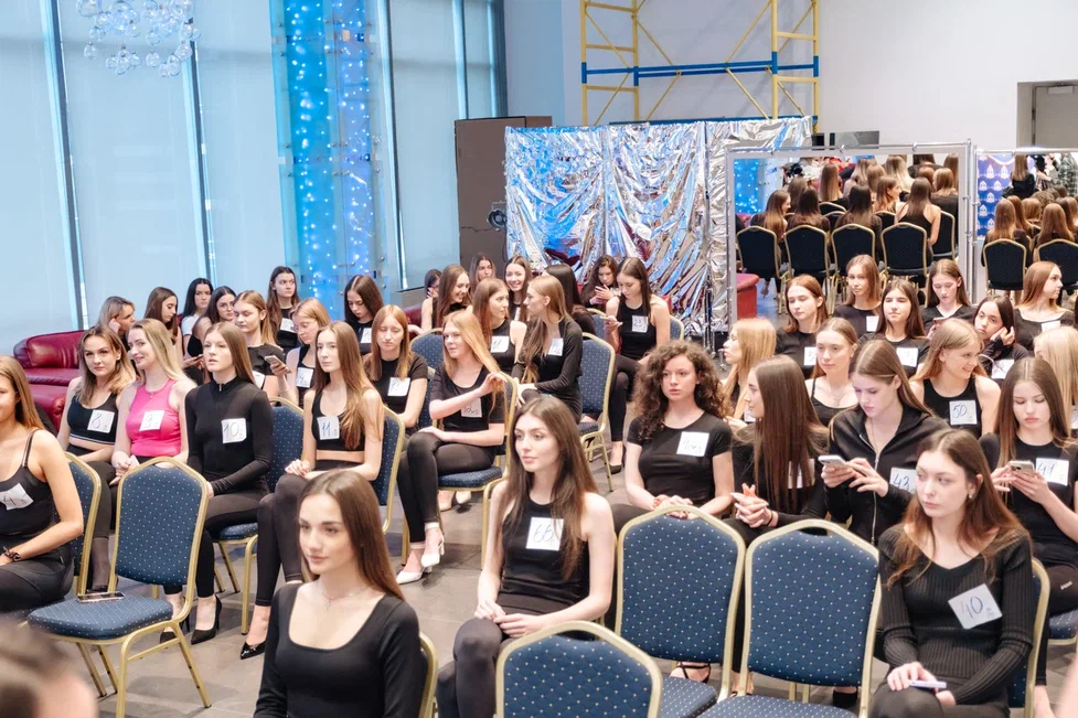 Зал ожидания на кастинге "Мисс Минск"