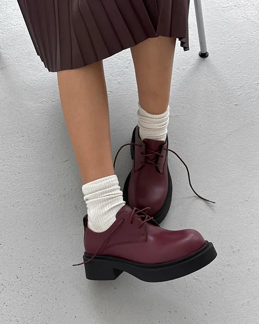 Обувь с круглым мысом