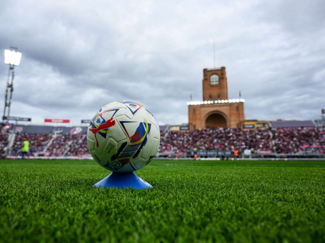 «Ренато Даль-Ара», мяч (1)