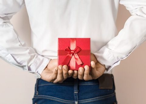 Подарок на 8 марта