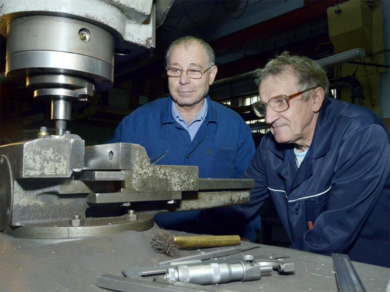 пенсионеры работа