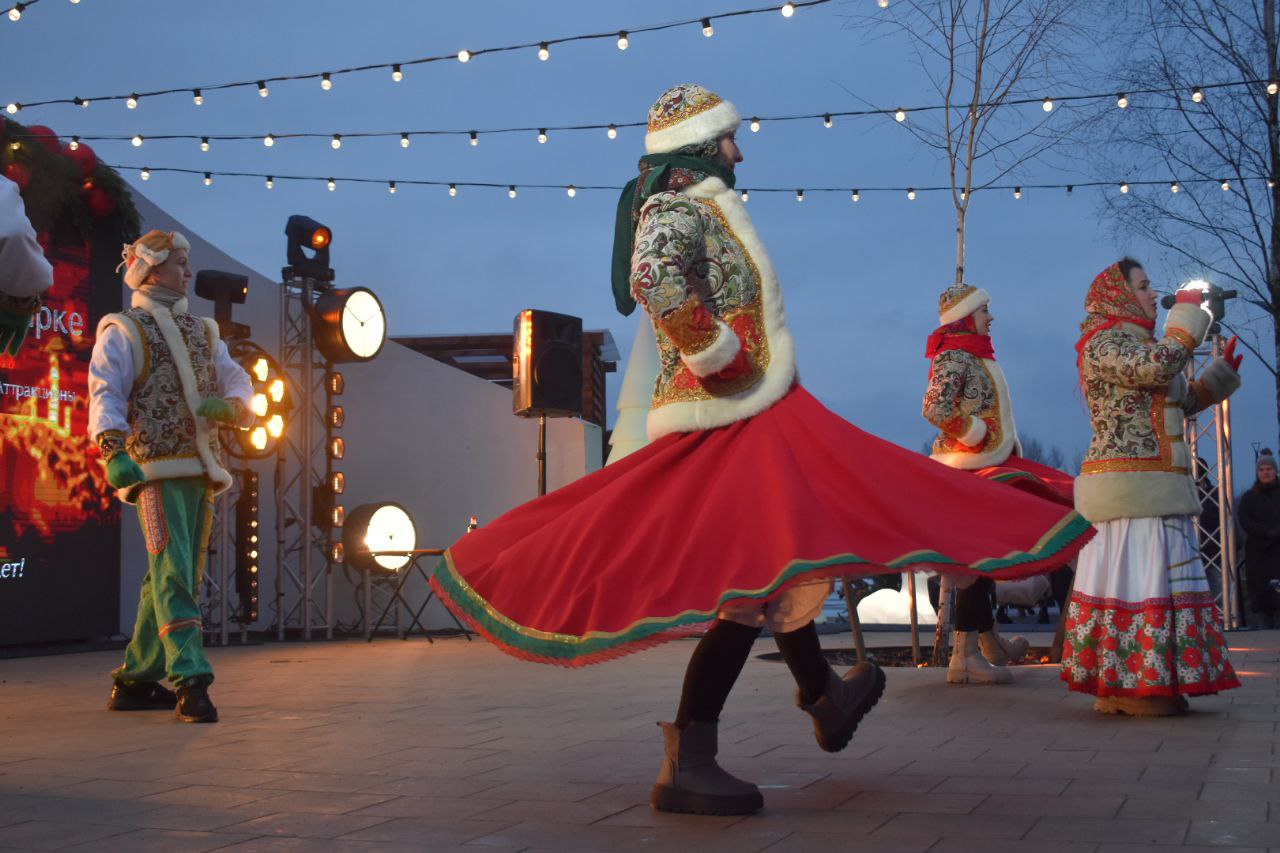 Масленица 2025 в Лэйксайд парке (22)