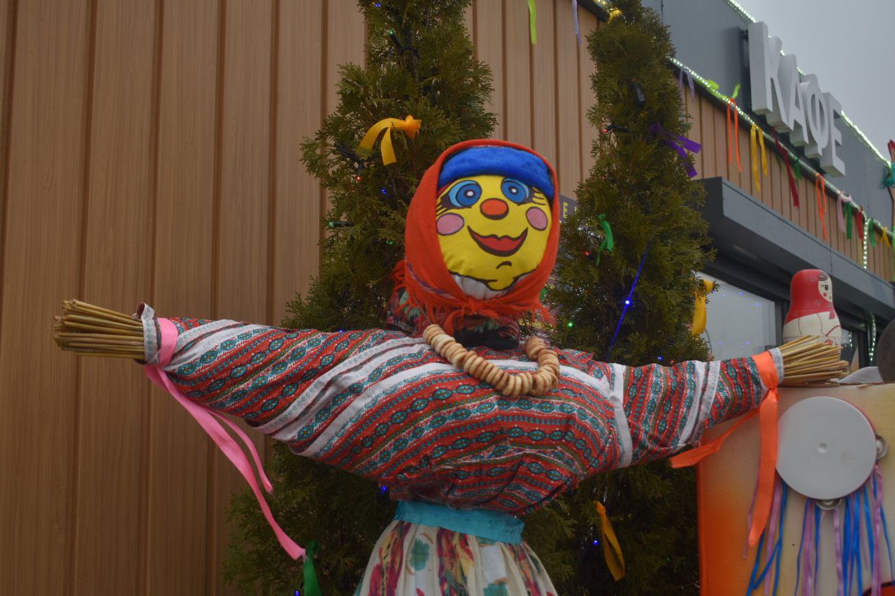 Масленица в Каменной Горке весело и с танцами (7)