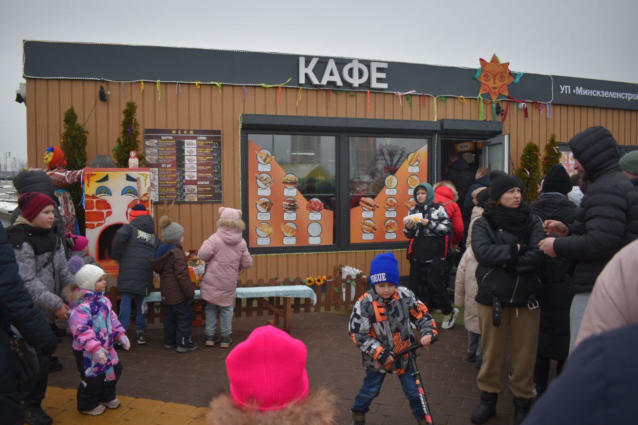 Масленица в Каменной Горке весело и с танцами (9)