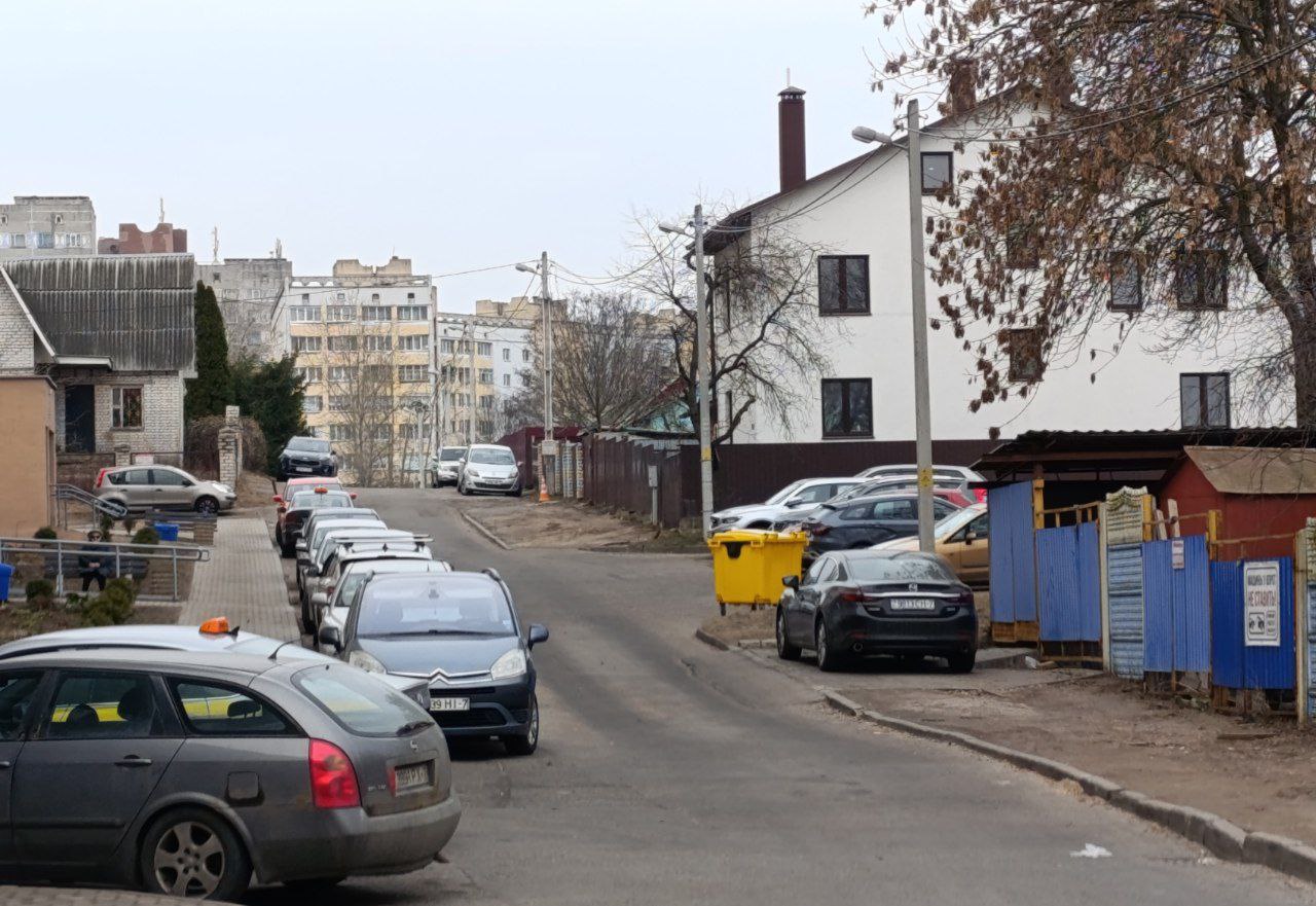 Парковка стоянка дорогаавтомобили