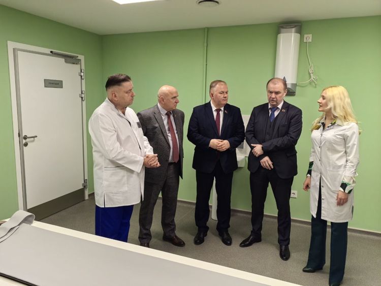 в Витебске появились новые аппараты КТ и МРТ