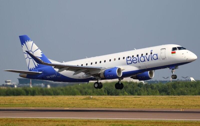 Самолет Белавиа