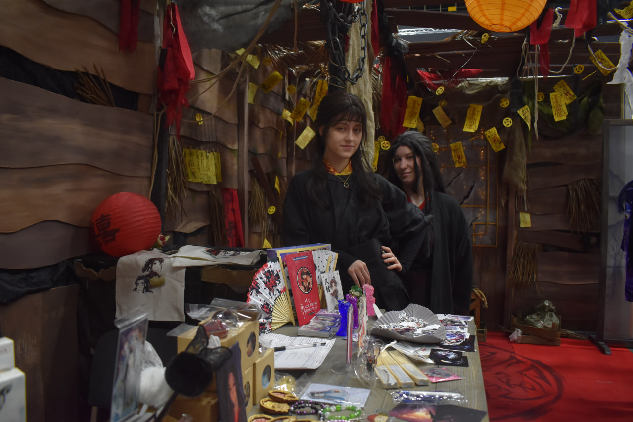 «Темные материи» выставка косплей