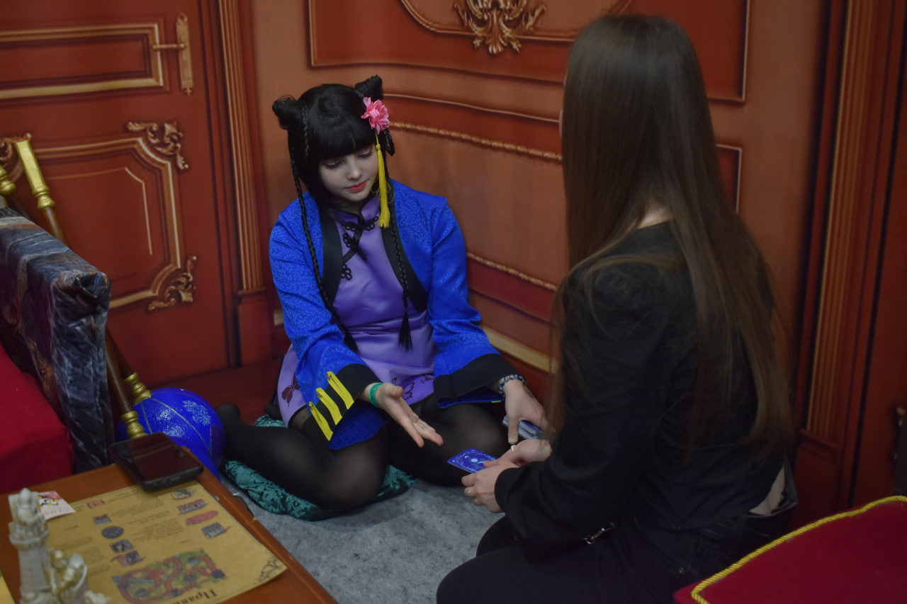 «Темные материи» выставка косплей