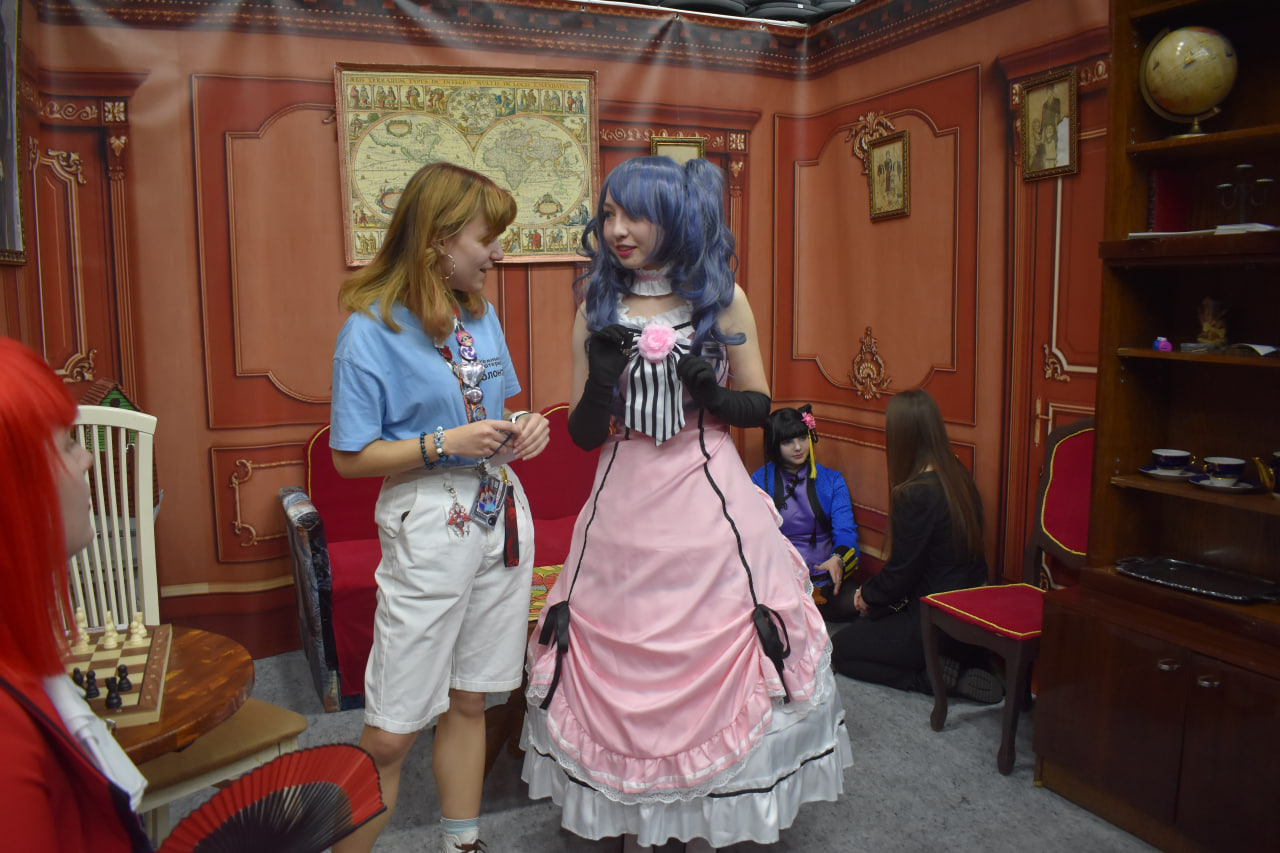 «Темные материи» выставка косплей