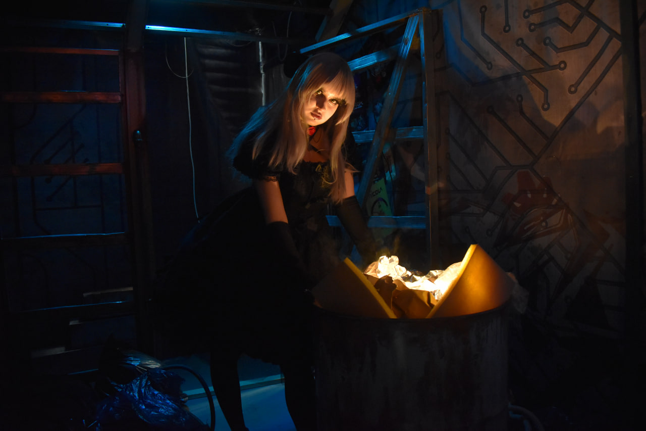 «Темные материи» выставка косплей